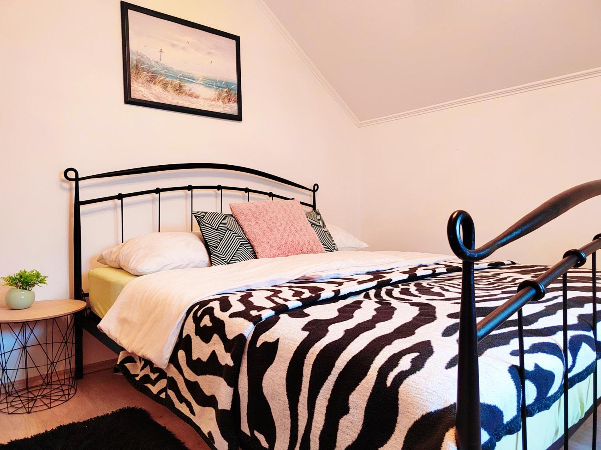 Zagreb, Apartman Jezz エクステリア 写真